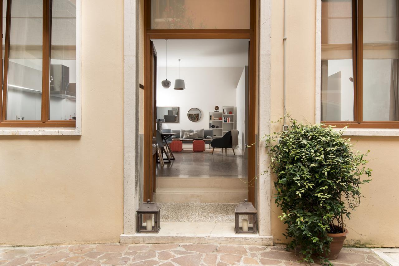 Giorgione Apartment Veneza Exterior foto